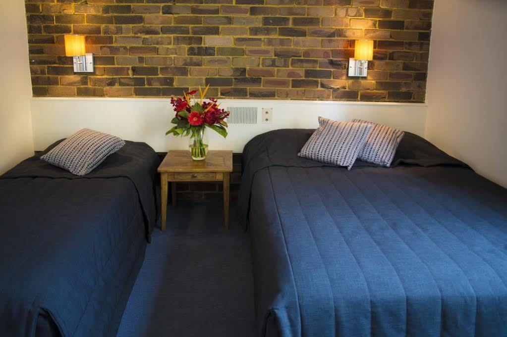 Hornsby Inn Extérieur photo